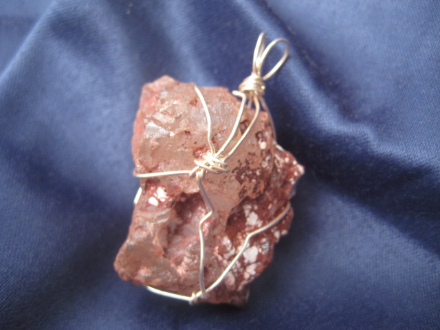 Pink Nirvana Quartz Pendant opening to the future, heart/brain synergy, inner silence, destiny, evolution, trust, self-acceptance 3212